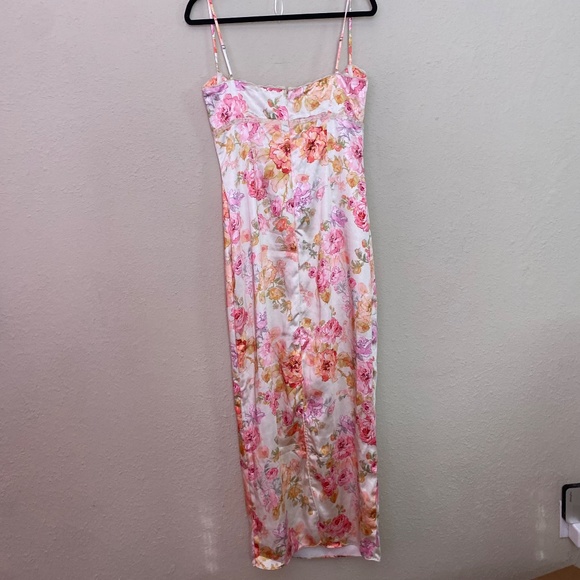 HOUSE OF CB 'Josefina' Ivory‎ Floral Maxi Dress NWOT size M - Picture 11 of 17